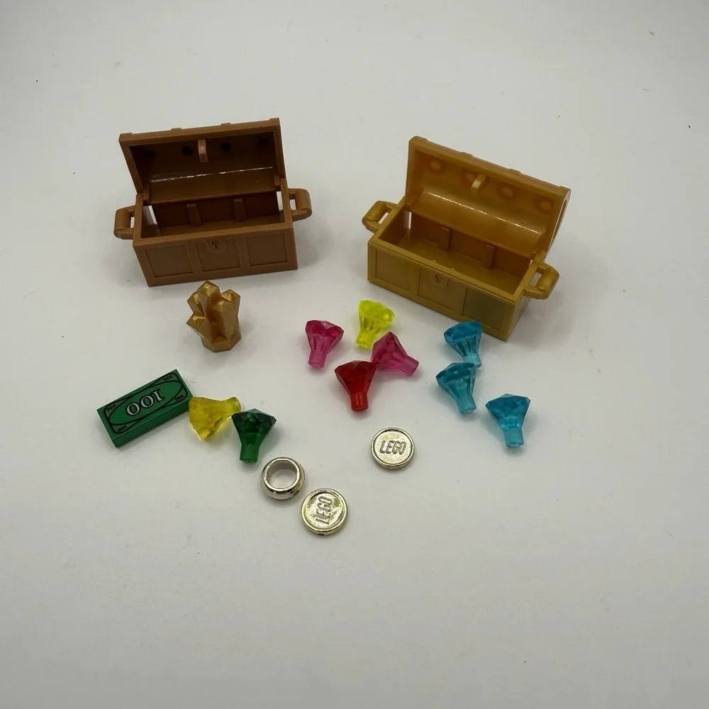 (LOT of 3) LEGO Treasure Chests Tan & Brown WITH GOLD & GEMS MONEY $$ - Picture 5 of 6